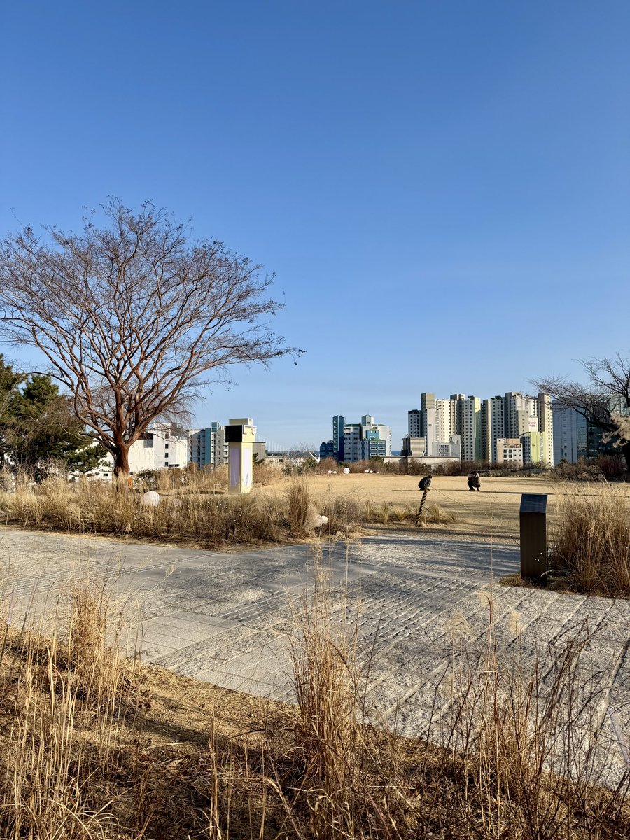 🛫🛬🛫 (@adeles___) on Twitter photo 