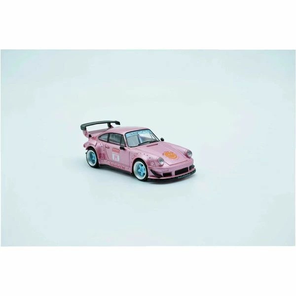 PH_minicar's tweet photo. MODEL MODEL ミニカー新製品

1/64 RWB930 Valentine's Day Version

日本のポルシェ専門チューンで有名なRWB。
RWB930が、バレンタインデーを記念した高級感あふれるパッケージでミニカー化！

ポストホビーのみでの限定販売です。
お見逃しなく！ https://t.co/n2cc0V53DT