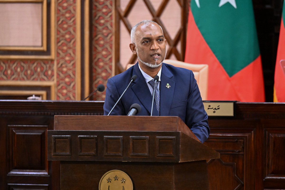 ރިޔާސީ ބަޔާން 2026: މިދިޔަ އަހަރު އިސްލާމީ ދާއިރާއިން 90 މަޝްރޫޢެއްގެ މަސައްކަތް ކުރިއަށްދިޔަކަމަށާއި، ކުރިއަށް އޮތް ރަމަޟާން މަހަށް ރާއްޖޭގެ އެކި ސަރަހައްދުތަކުގައި 8 މިސްކިތް ހުޅުވޭނެ ކަމަށް ރައީސުލްޖުމްހޫރިއްޔާ ވިދާޅުވެއްޖެ
presidency.gov.mv/Press/Article/…

#RiyaseeBayaan2026