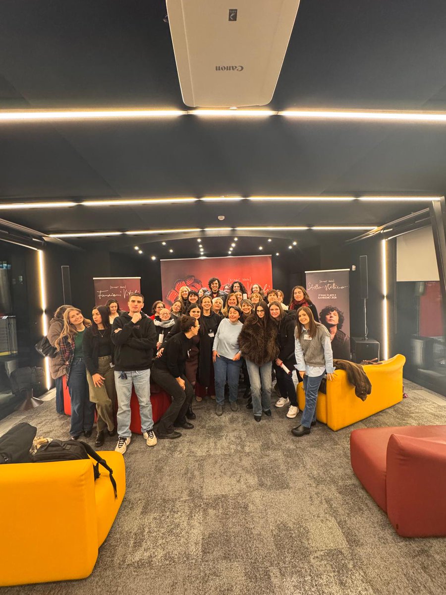 Ieri all'anteprima di #FunzioniVitali 💿