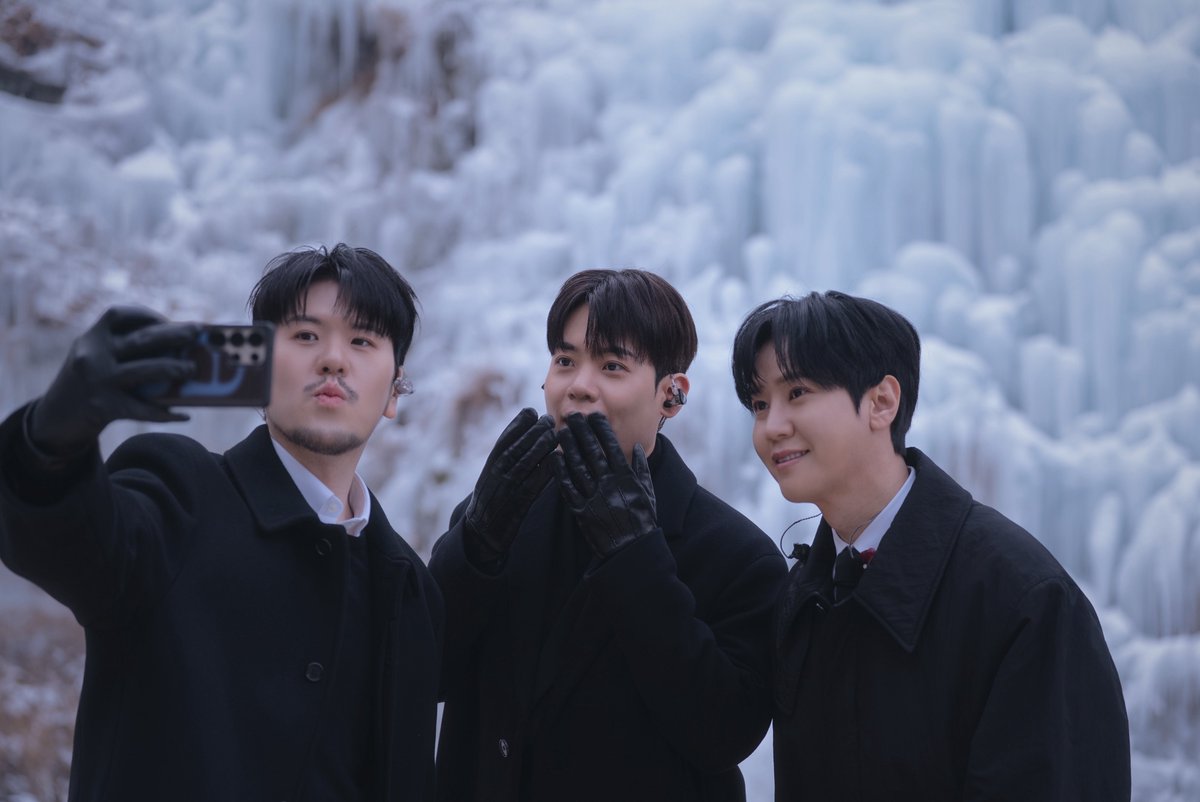 북부대공님들이 이렇게 귀여워서야
。　♡ 。　　♡。　　♡
♡。　＼　　｜　　／。　♡
 　 짱포엠 영원히 귀여워
♡。　／　　｜　　＼。　♡
。　♡。 　　。　　♡。