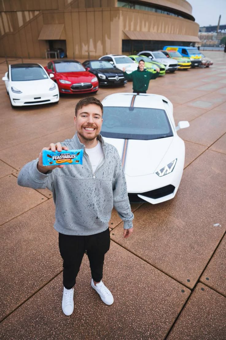 TeemMrbeast's tweet photo. What's the most expensive thing MrBeast have?? 

Winner get a DM https://t.co/Ua1ciidVmf