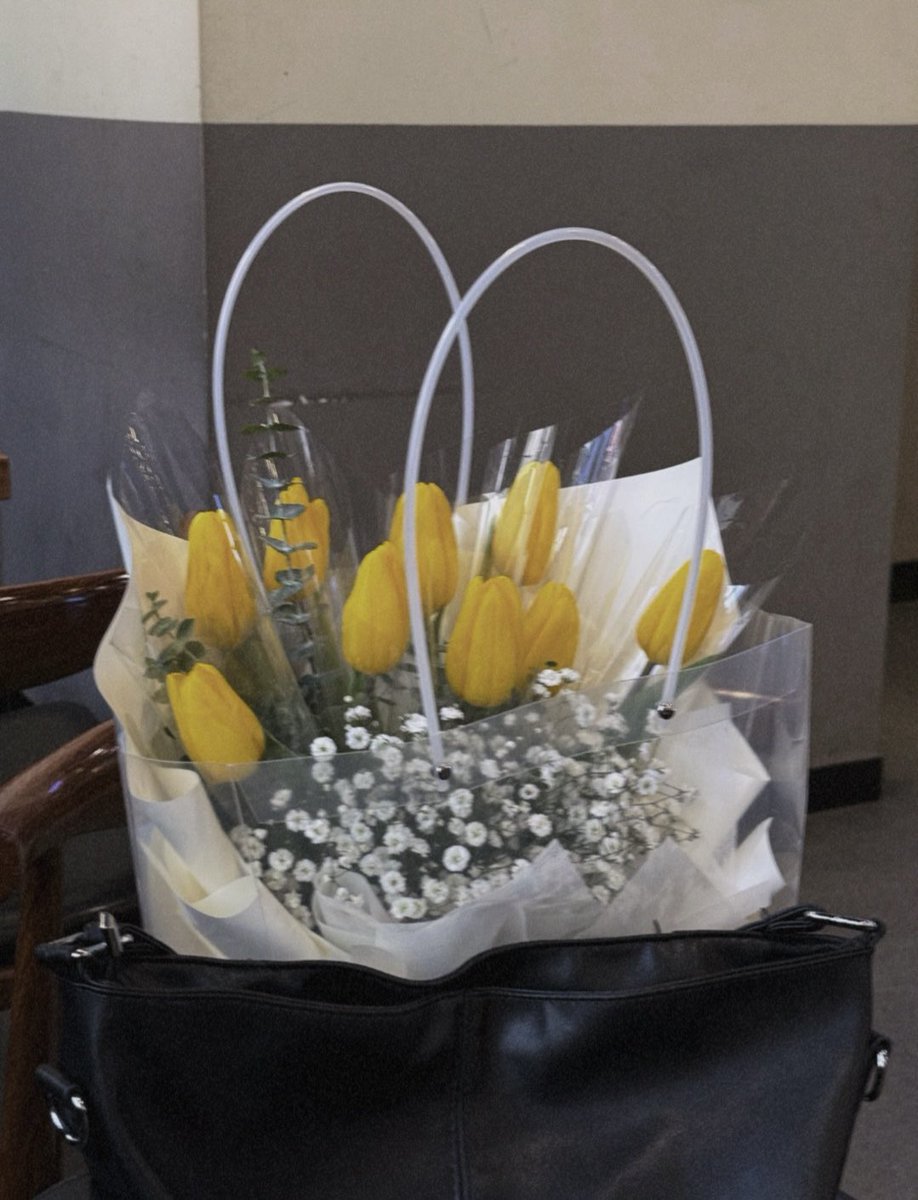 🎓🎓🎓💛💛💛