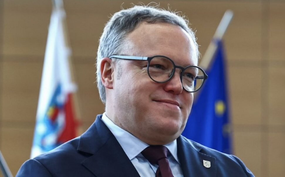 Symbolbild für Arroganz, Demokratiefeindlichkeit und Betrug.