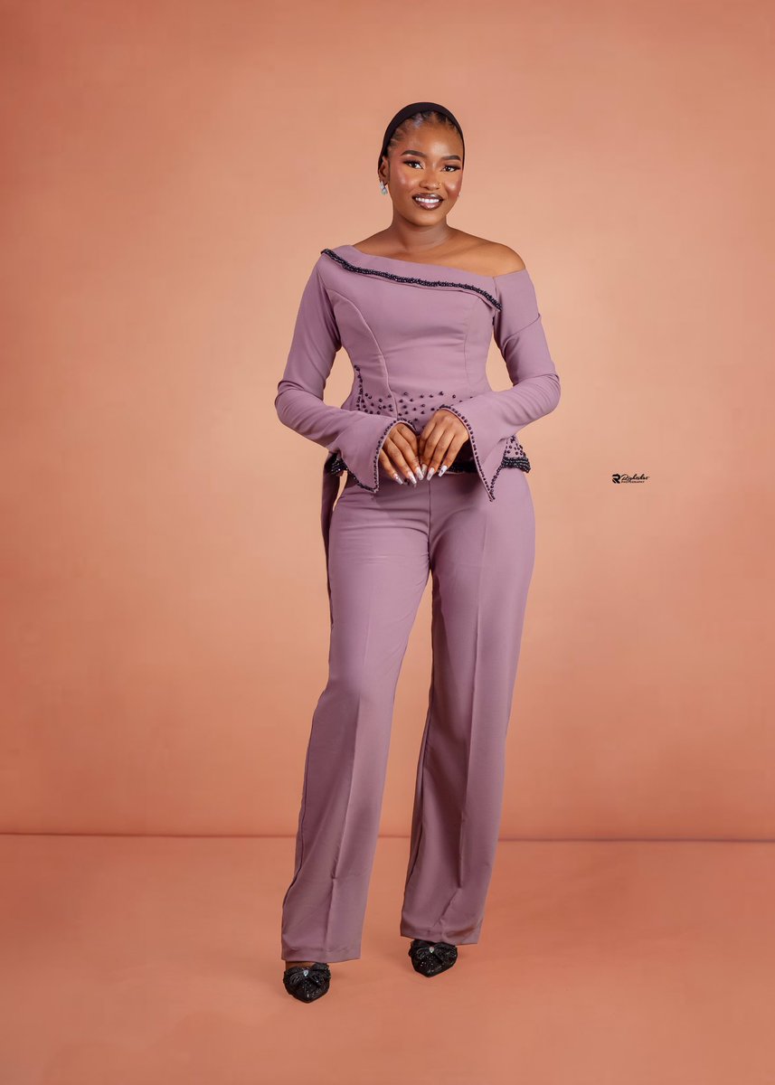 Moyosore tweet media