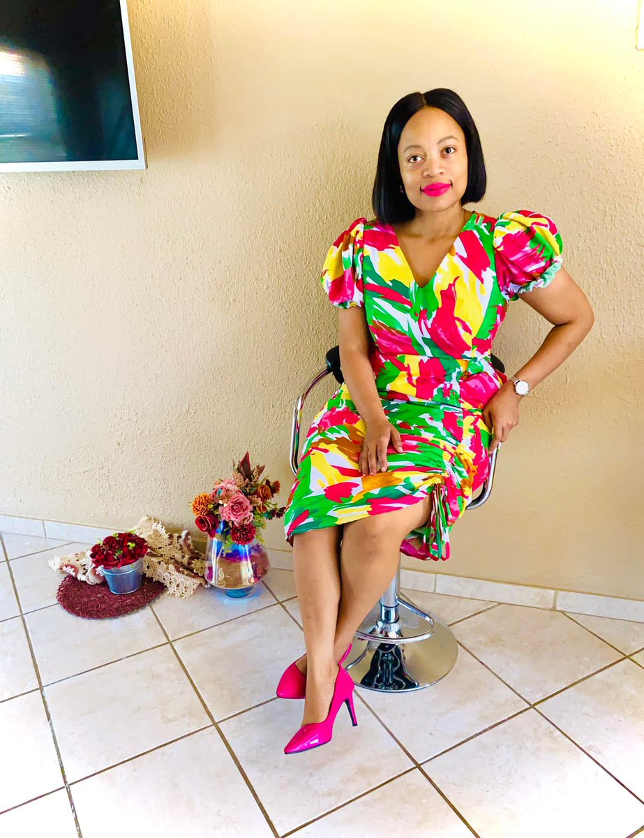 “Love the Lord your God with all your heart and with all your soul and with all your strength.”
Deuteronomy 6:5 🌺❤️🧡

#WomanOfInfluence!🌻