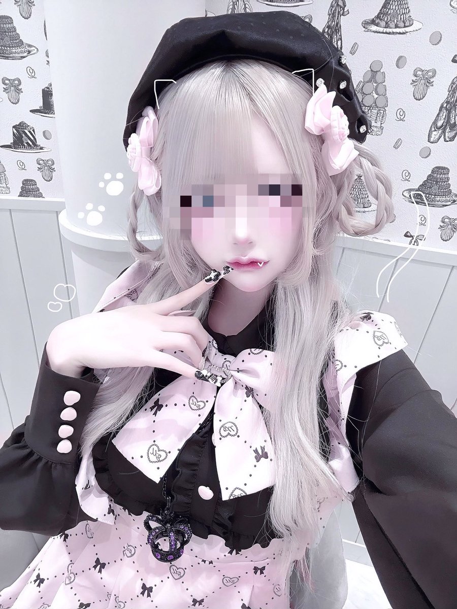 規̶制̶済̶み̶♀ tweet media