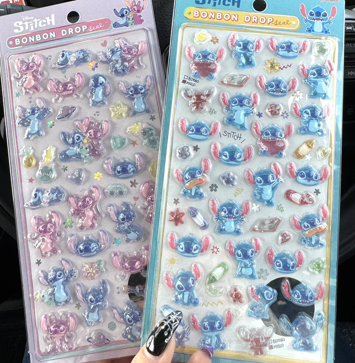 初めて自力でディズニー買えた🥺幸せ🥺🥺🥺
治安悪すぎてもう店頭で買いたくないまで思ってたけど、平和に売られててお店の努力を感じた🥺ありがとうございます🥺🥺🥺
スティッチかわいい、、、一生大切にする
