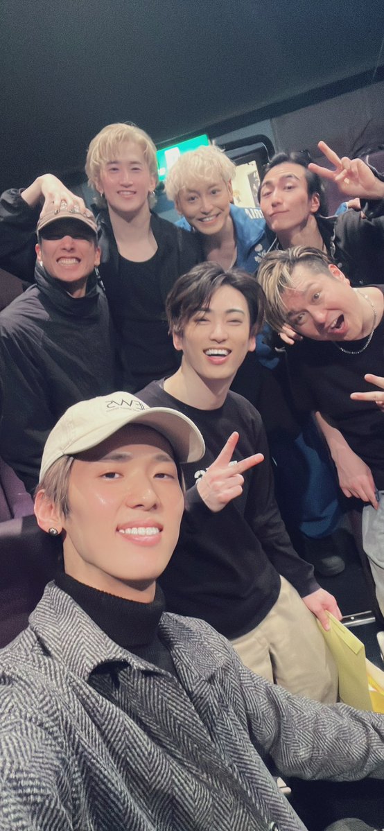 YOUSAYSAY's tweet image. 舞台 #COROLLA  観劇！

いやーすごかった、
グッときました、
まじで最高の舞台でしたし、いろいろ勉強させていただきました、

千秋楽までどうか無事に
駆け抜けて下さい〜