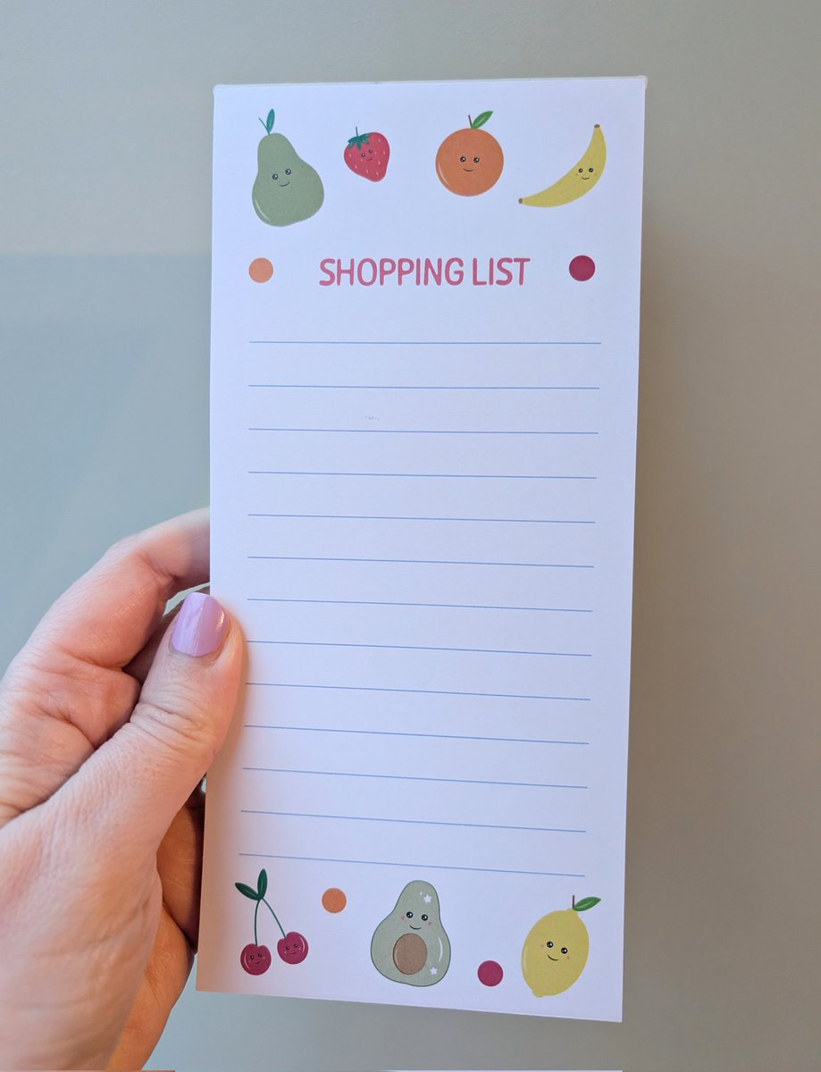 andrealem's tweet image. Cute notepads for shopping lists 
Choose from 2 designs 
andrealemindesign.etsy.com

#earlybiz #notepads #stationery #shopping #shopindie #thursdaymorning