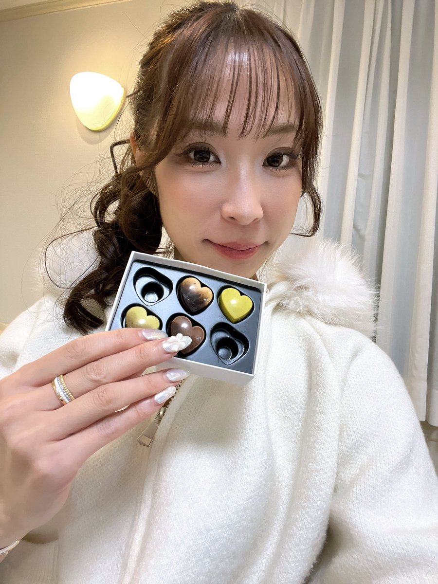 ななえママ『銀座クラブNanae』 (@karasawa_nanae) / Posts / X