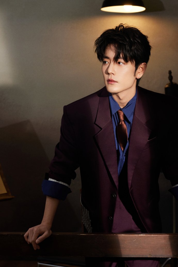 หล่อมาก หลงรักผมทรงนี้ หลงรักพี่จ้านซ้ำๆ อ่ะ

TOP STAR XIAO ZHAN NIGHT

#XiaoZhanWBN2025
#WBN6thWithXiaoZhan