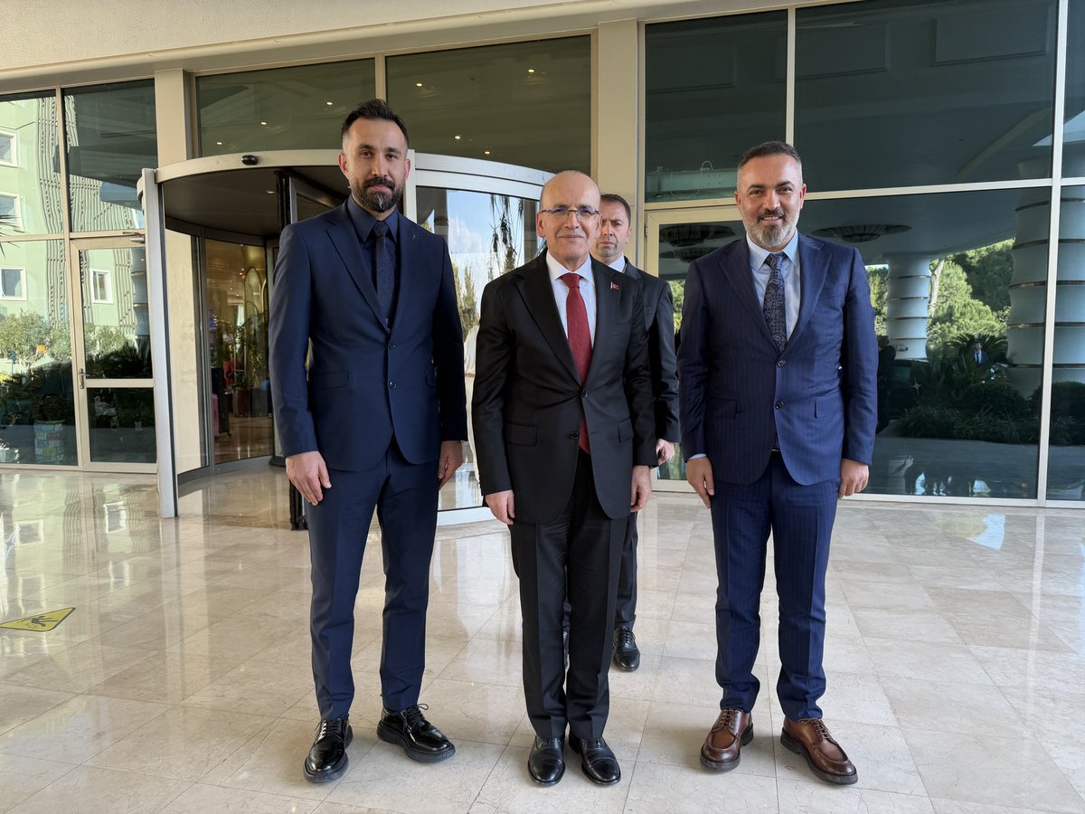 ulusder's tweet photo. Antalya’da  5. Savunma ve Havacılık Sanayi’nde Küresel Stratejiler Konferansı’na, T.C. Savunma Sanayii Başkanlığı’nın davetiyle Malatya’dan davet edilen tek heyet olarak ULUSDER katılım sağlamıştır. 

Devletimizin üst düzey temsilcileri ile önemli temaslar gerçekleştirildi. https://t.co/NpoKyRfgW6