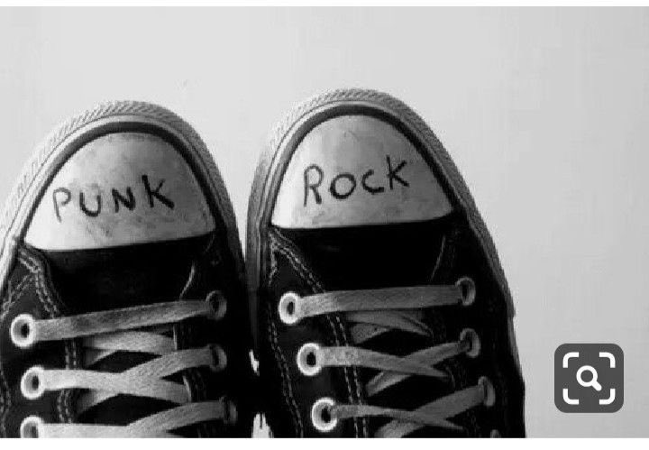 𝗚𝗘𝗡𝗘𝗥𝗔𝗧𝗜𝗢𝗡 𝗢𝗙 𝗦𝗖𝗔𝗥𝗦 (@rocknrollscars) on Twitter photo 