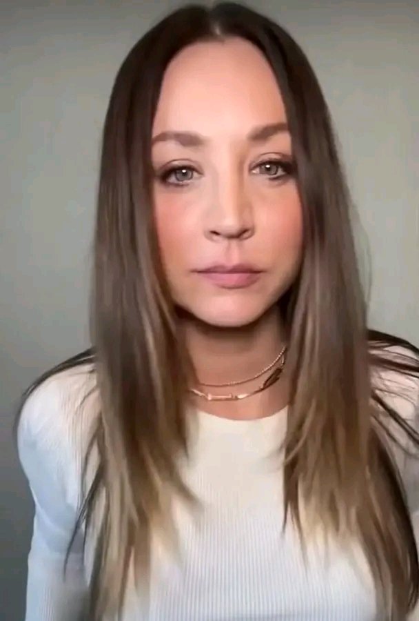 Kaley Cuoco tweet media