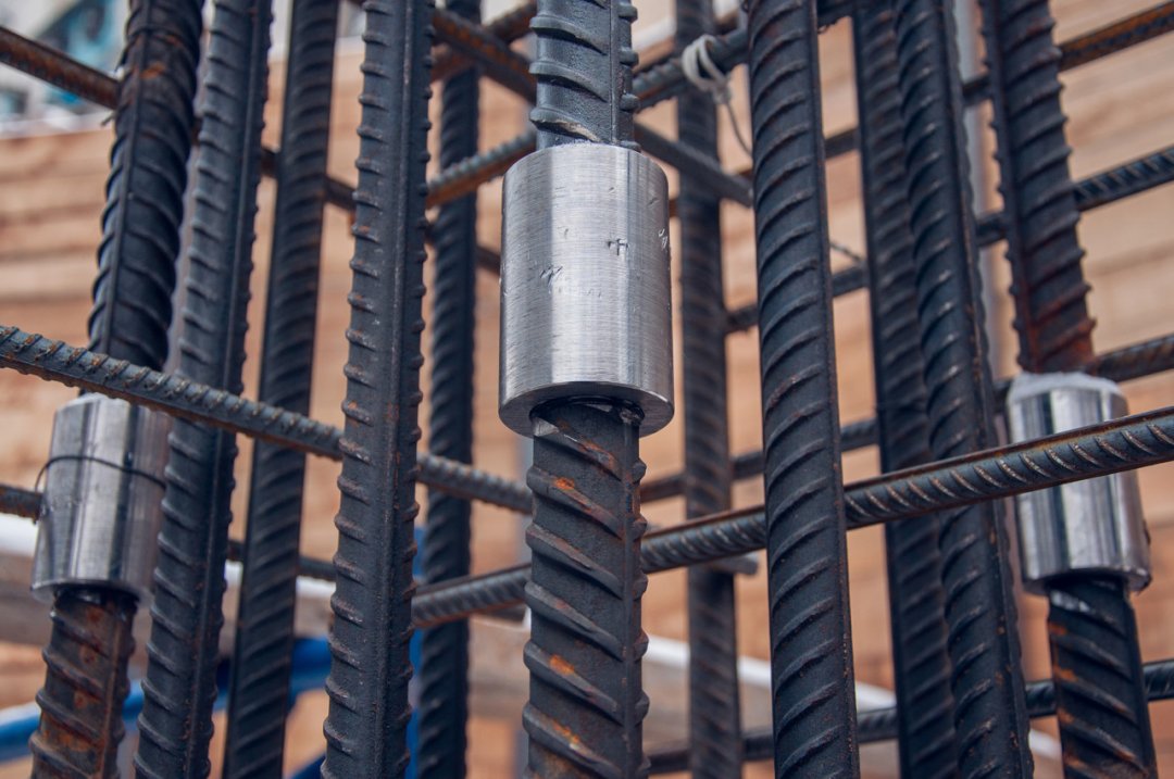 Anteky2005's tweet photo. Anteky rebar couplers integrate precision engineering with robust performance, perfectly meeting the rigorous requirements of complex construction scenarios.#RebarConnection https://t.co/0ohRiFcbeB