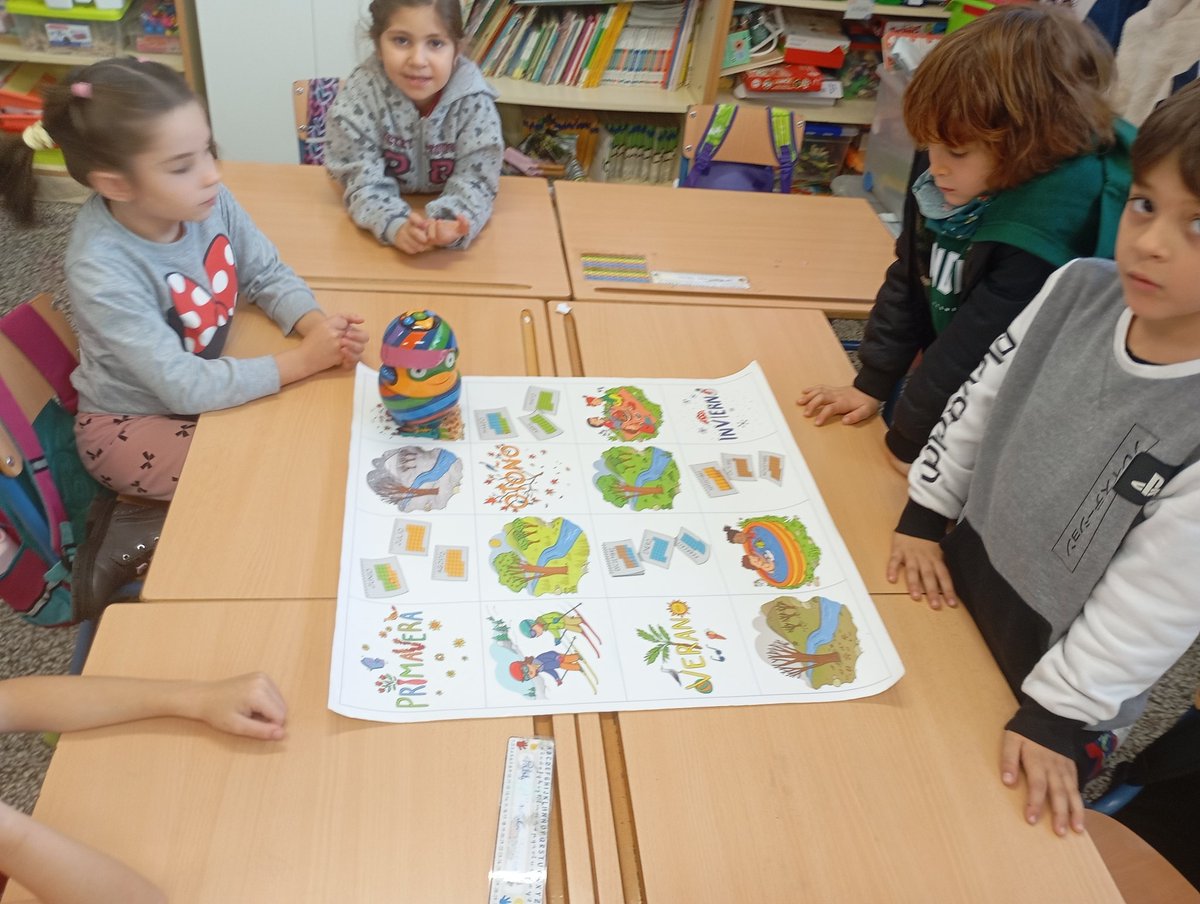 Desde las áreas de Matemáticas y Conocimiento del Medio desarrollamos nuestro Plan de Pensamiento Computacional que ofrece a nuestro alumnado la posibilidad de aprender con materiales manipulativos y programas de ordenador.
#robotica
<a href="/vicensvives/">Vicens Vives</a>
#superdoc
@smespana
<a href="/xtrembots/">Xtrembots</a>