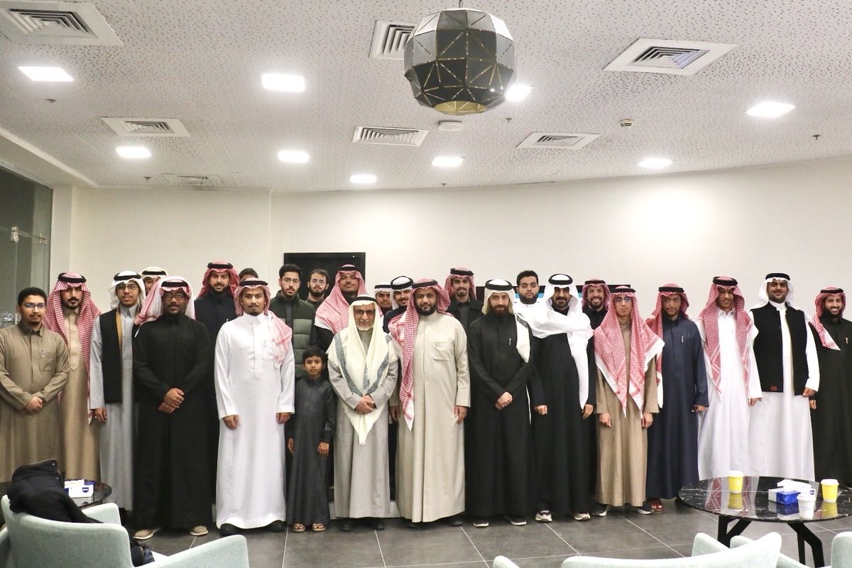 جمعية رائد لتمكين القيادات الشبابية tweet media