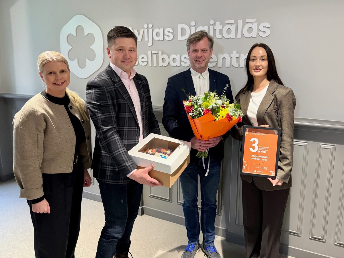 eParaksts tweet media