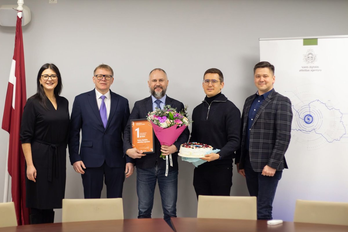 eParaksts tweet media