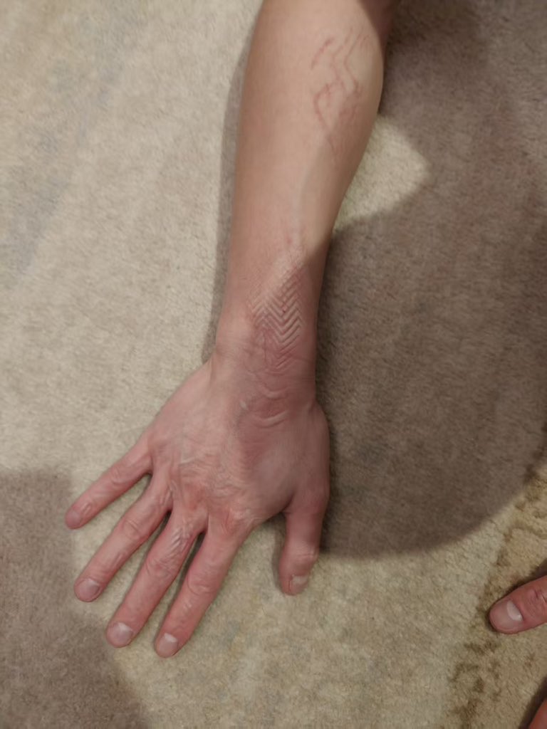 DOUBLE FACE tweet media