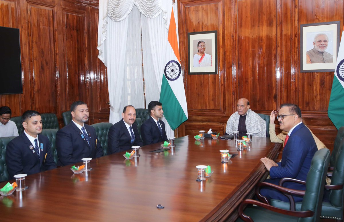 Flagged-off the joint expedition to Mount Aconcagua from South Block in New Delhi. Six instructors from Nehru Institute of Mountaineering (NIM), Uttarkashi and Jawahar Institute of Mountaineering &amp; Winter Sports (JIM&amp;WS), Pahalgam aim to summit Mount Aconcagua, Argentina. I