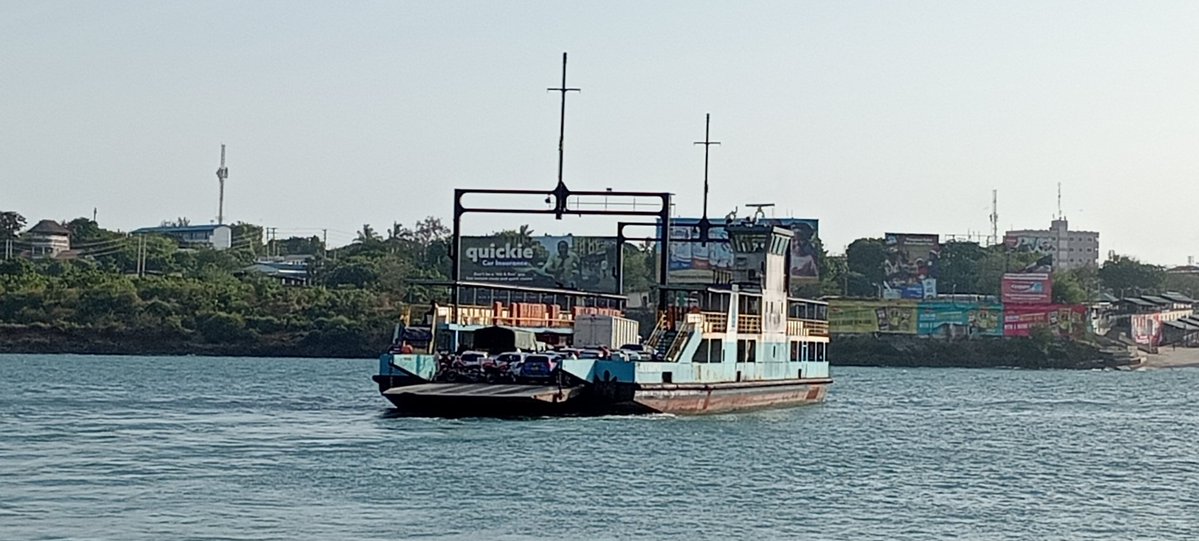 Three ferries are in operation for the morning after-peak operations.
safety tip: supervise children on board – the safest place for them is seated beside you.#safetravel #safecrossing #ferrykeya #kenyaferry #mtongweferry  #KilindiniHarbour #lifeatthesea #seafearer #solas