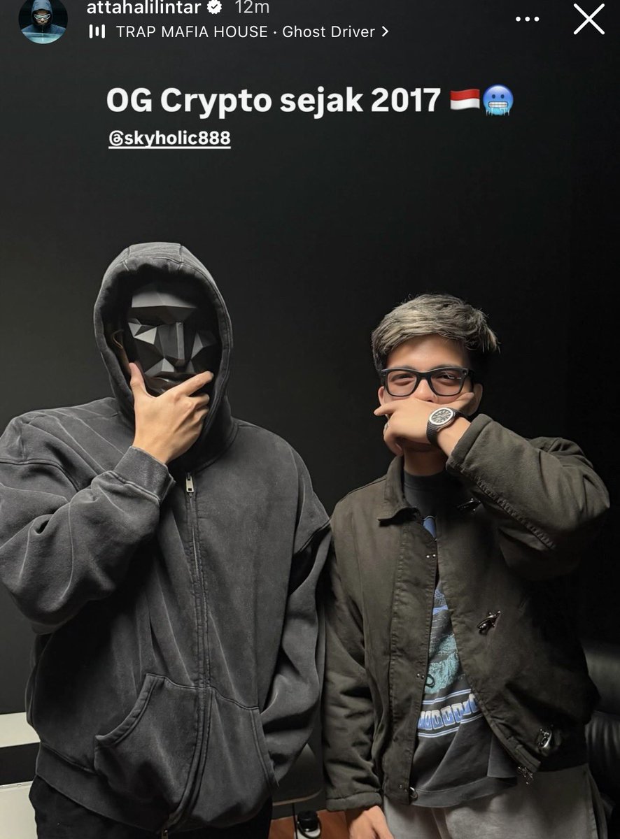 skyholic888 tweet media