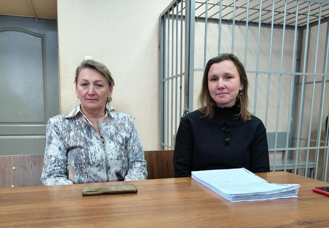 Sota_Vision's tweet image. Уральской правозащитнице Татьяне Знак назначили 30 часов обязательных работ из-за логотипа ФБК на видео восьмилетней давности

Ленинский суд Екатеринбурга признал главу Ассоциации жертв политических репрессий и заведующую отделом «Мемориал памяти жертв политических репрессий»…