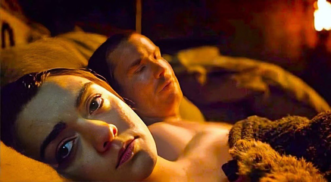 Hipsy_afya's tweet image. The most unnecessary scene in Game of thrones.