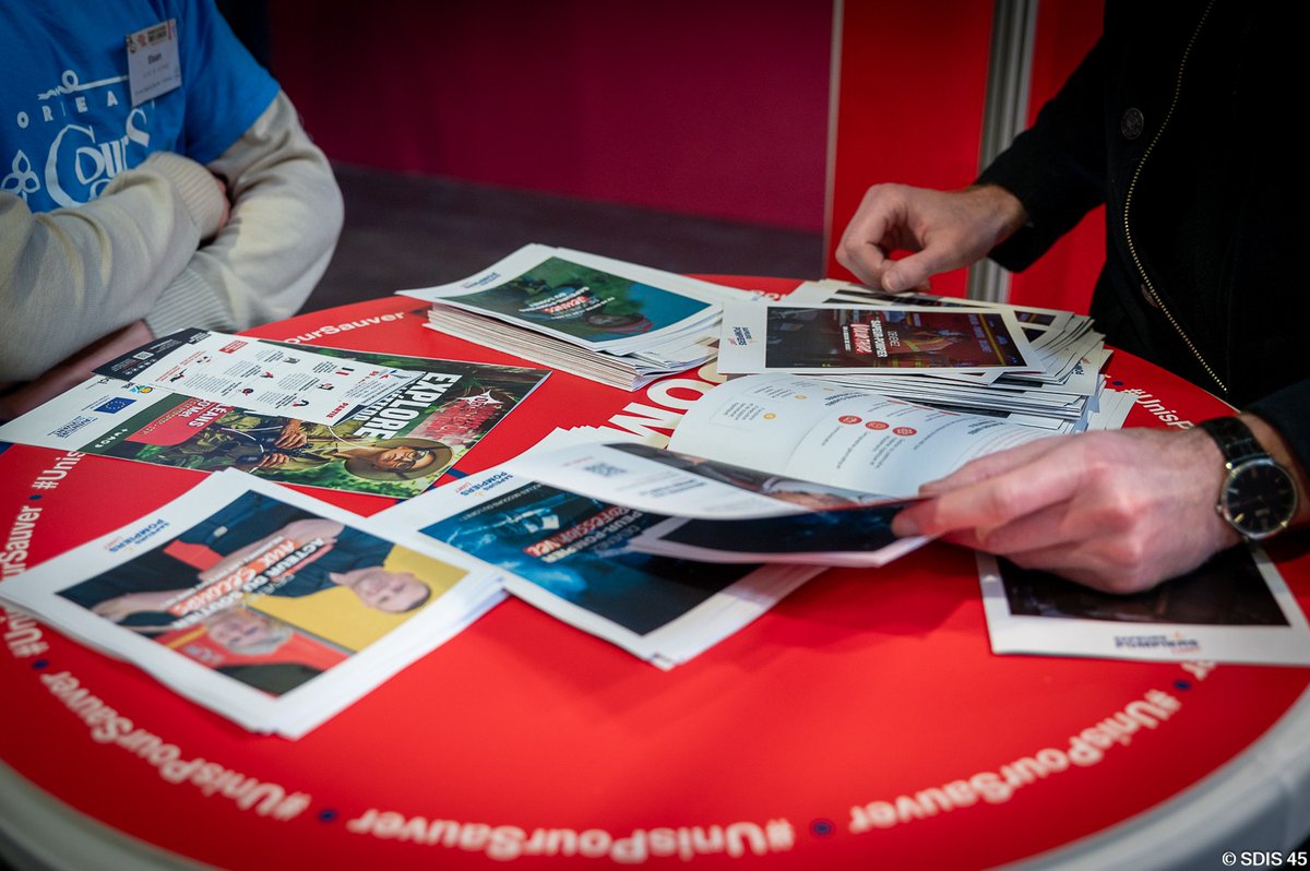 Pompiers du Loiret tweet media