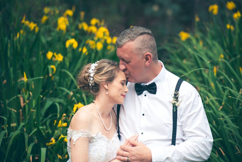 DeonPhoto's tweet photo. Forevermore Moments suits couples who value intimacy and nature. Blog link: https://t.co/L2A39qUTxs 
 #forevermoremoments #heidelbergwedding #intimatewedding #gautengweddings #weddingphotography https://t.co/E8pMQpF9Pd