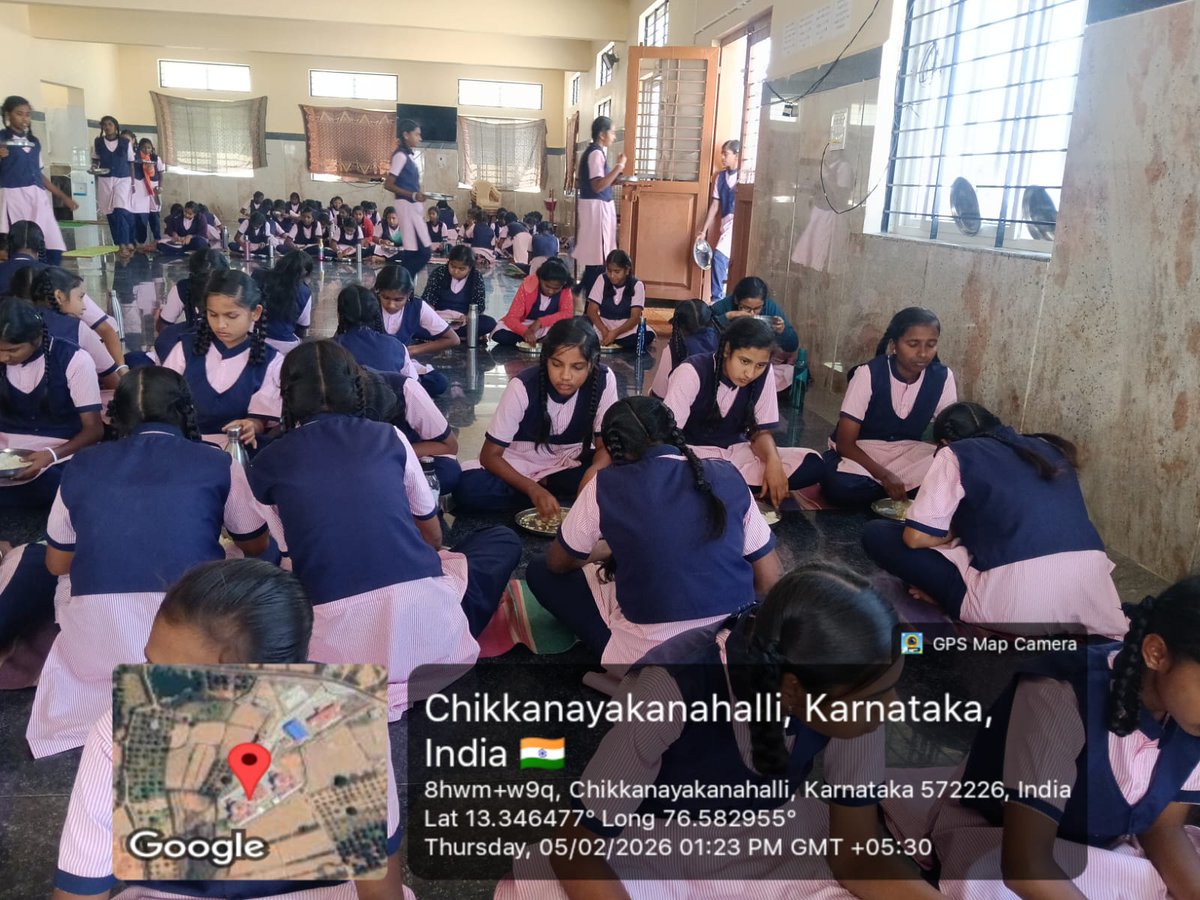 742Sc's tweet photo. Lunch
DBRARS-742 SHETTIKERE CNHALLI
@SWDGoK 
#SocialAudit_SWDMeals 
#SocialWelfare_Karnataka https://t.co/BSOJvs3pIa