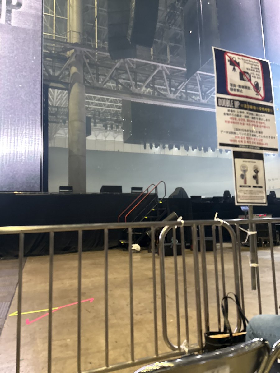 2列目ただただ吐きそう生きて帰ってくる
っていう目標すでに無理そう