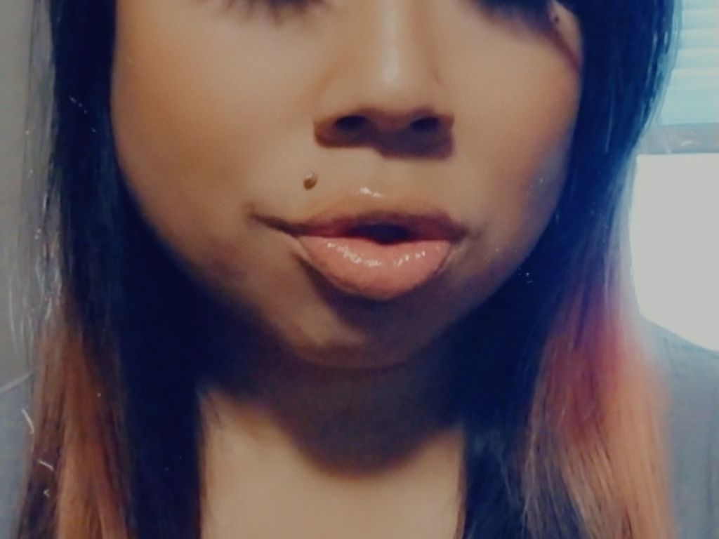 I'm online right now on skyprivate (live skype show). my private profile: pvt.show/t/crt1-ts-sush… Please RT. thanks! #camgirl