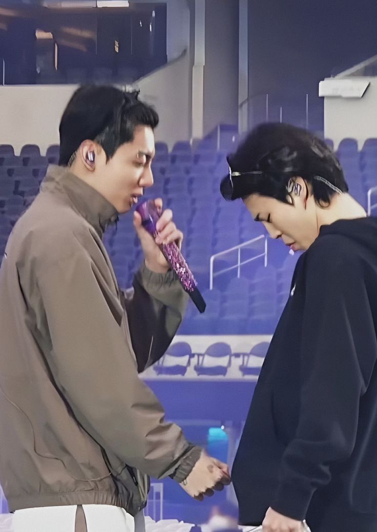 J. K. gukk tweet media