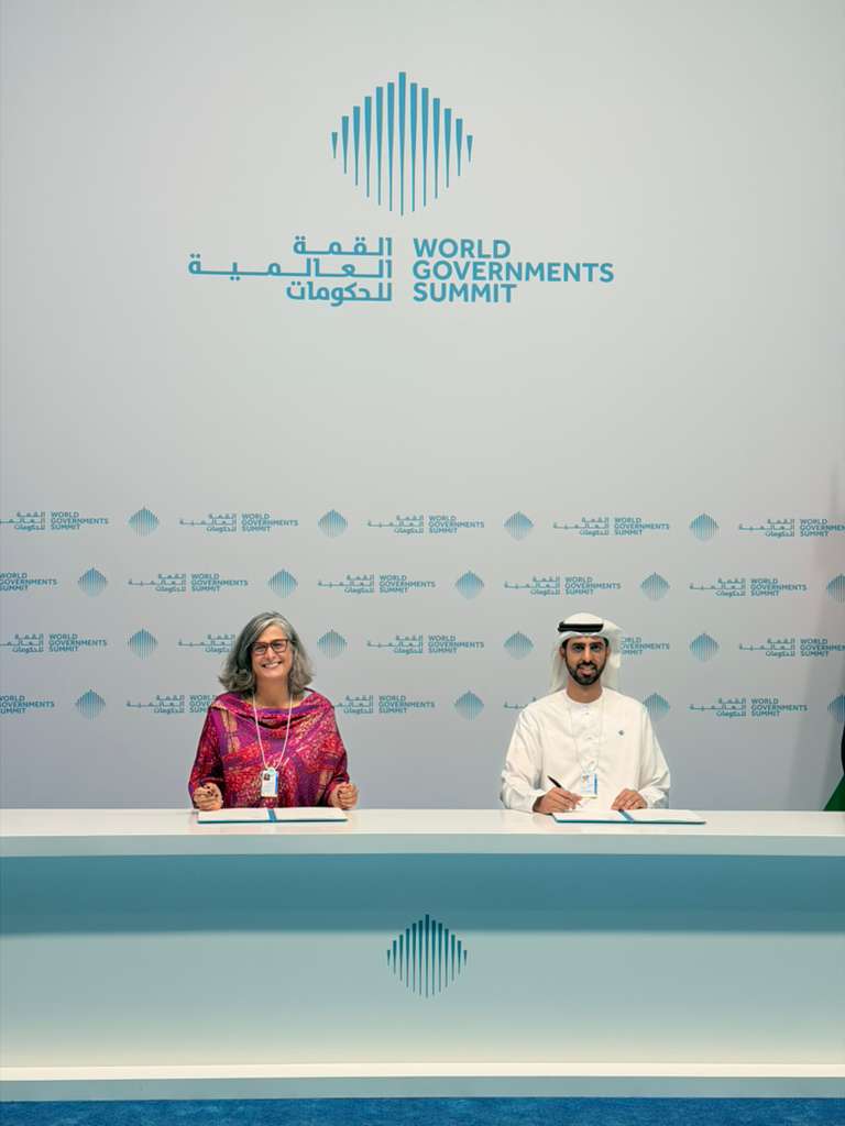 AnacludiaRossb1's tweet photo. Today, @UNHABITAT and the @WorldGovSummit have signed a Memorandum of Understanding to strengthen global action on #AdequateHousing, recognizing its role in economic growth, social cohesion, and sustainable cities under #SDG11.
#HousingForAll https://t.co/OMz4m7bZct