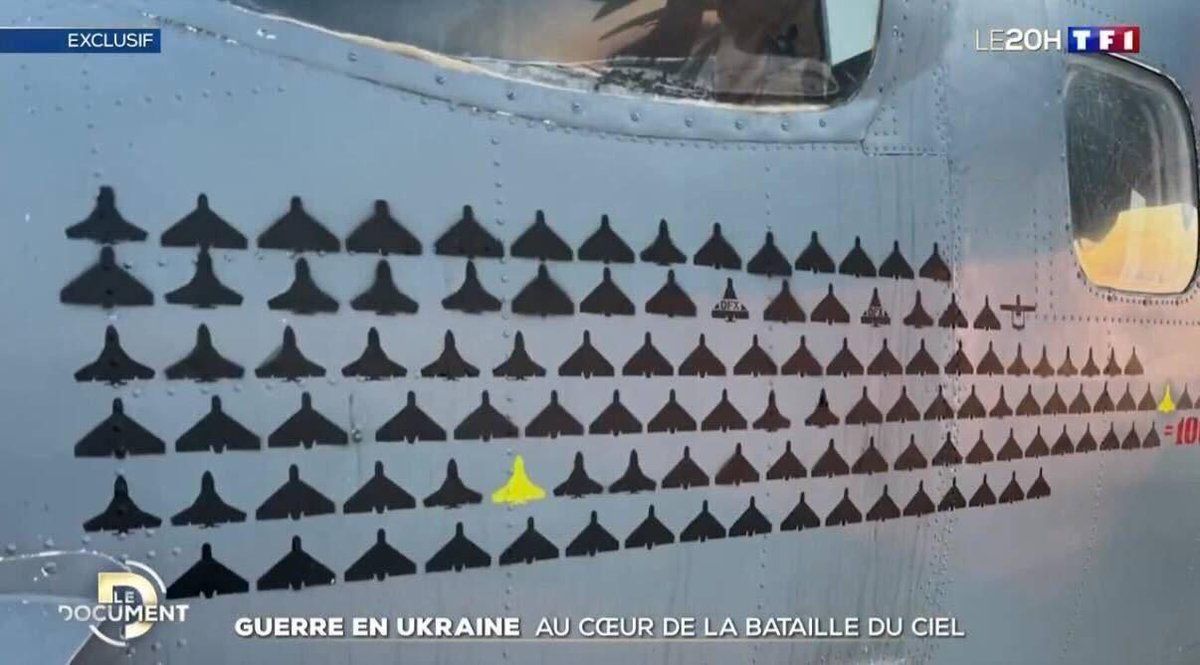 buch10_04's tweet photo. Пасажирський літак Ан-28, озброєний мініганами, збиває шахеди над Україною, — французьке ТБ.

Загалом екіпаж літака збив майже 150 БпЛА. https://t.co/ntAmKOfN9Q