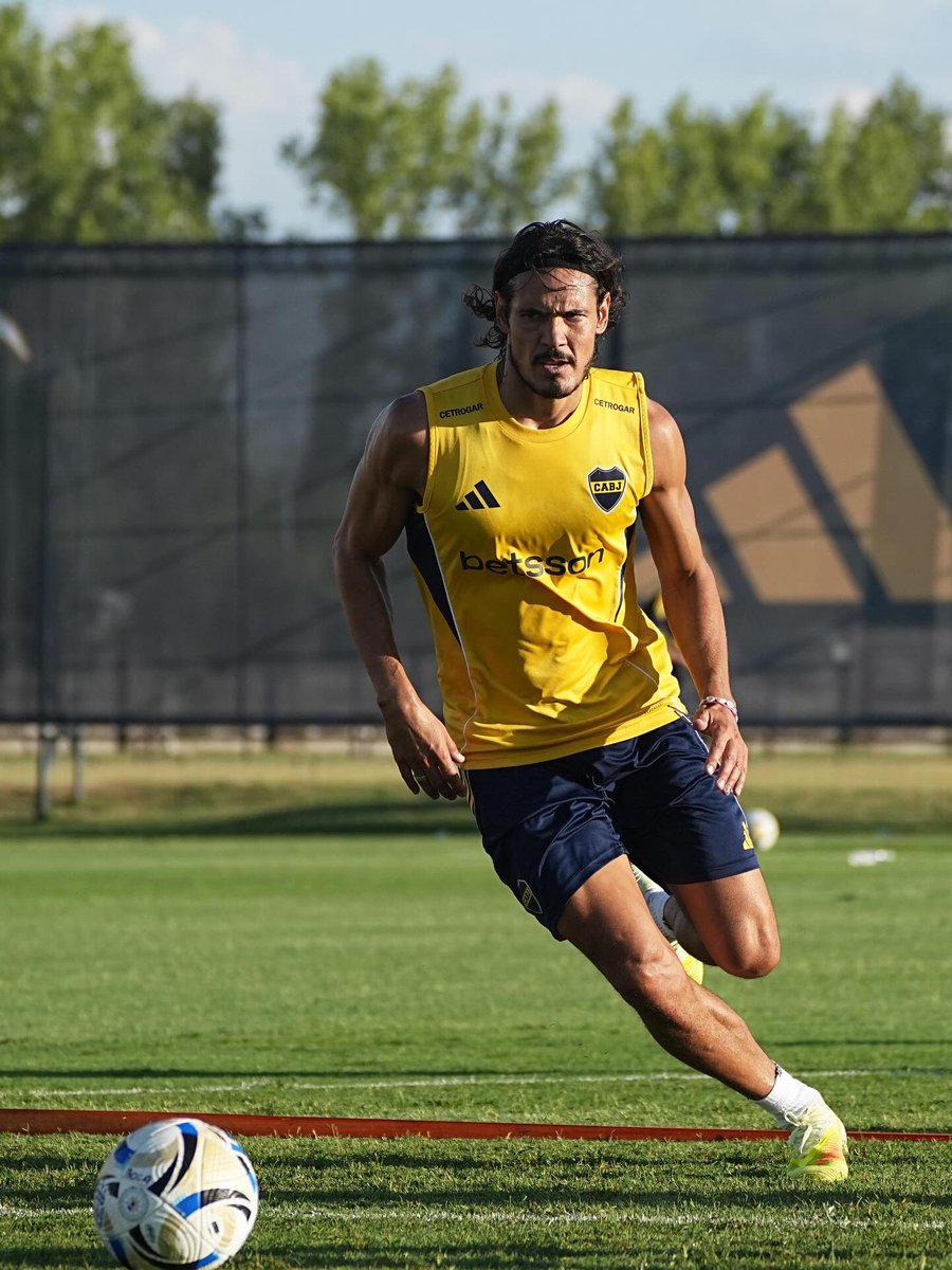 CavaniFR 🇫🇷🏹 tweet media