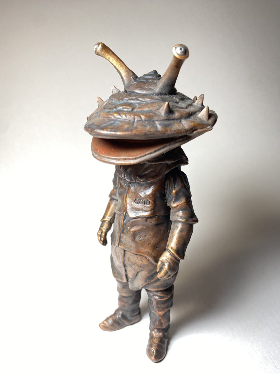 #モンスターは目が命

眼力だけは任せてください