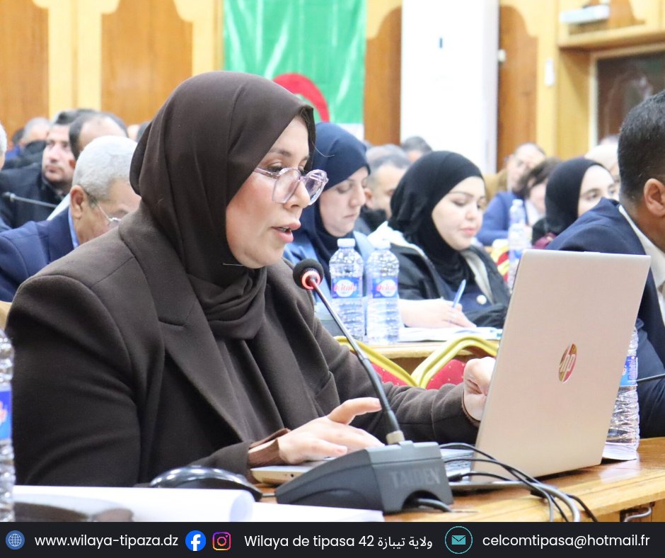DeTipasa's tweet photo. #اجتماع _ #المجلس_التنفيذي

ترأس والي الولاية السيد محمد أمين بن شاولية اليوم اجتماعا للمجلس التنفيذي، بحضور رئيس المجلس الشعبي الولائي، الأمينة العام للولاية و أعضاء المجلس التنفيذي للولاية. https://t.co/KSmtsBtYAL