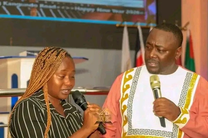 wambuijoan2024's tweet photo. After hosting Marion the trending gal who walks bila ngothá for three weeks, giving her 50k and promising to support her to join the ministry; Nabii Kanyari has sent her back to where she came from 

In a  sudden change of effects Nabii has asked the gal who united Kenyans more than our politicians to leave his premises without looking back. Or else she turns to pillar of salt like Lot's wifey.

What she did remains unknown but there's speculations that she might have used 'annoited oil' in the wrong way.

"Paka ya msituni ni ya msituni, rudi msituni nimechoka." ~ Nabiii posted on his socials.