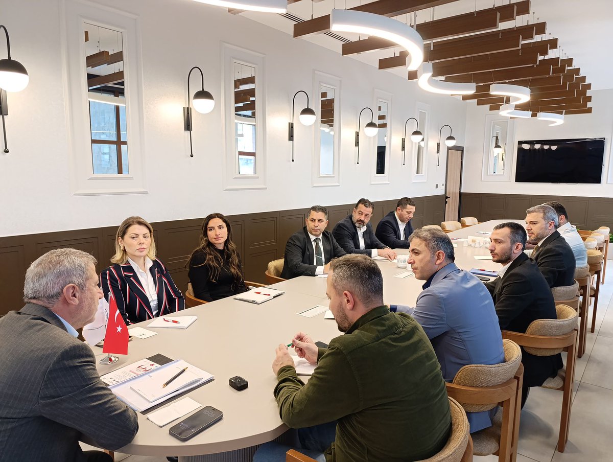 ArnavutkoyKentK's tweet photo. Arnavutköy Kent Konseyi Yürütme Kurulu toplantımızı gerçekleştirdik.
Alınan kararların ilçemize hayırlı olmasını diliyoruz. https://t.co/dldTjUA8nU
