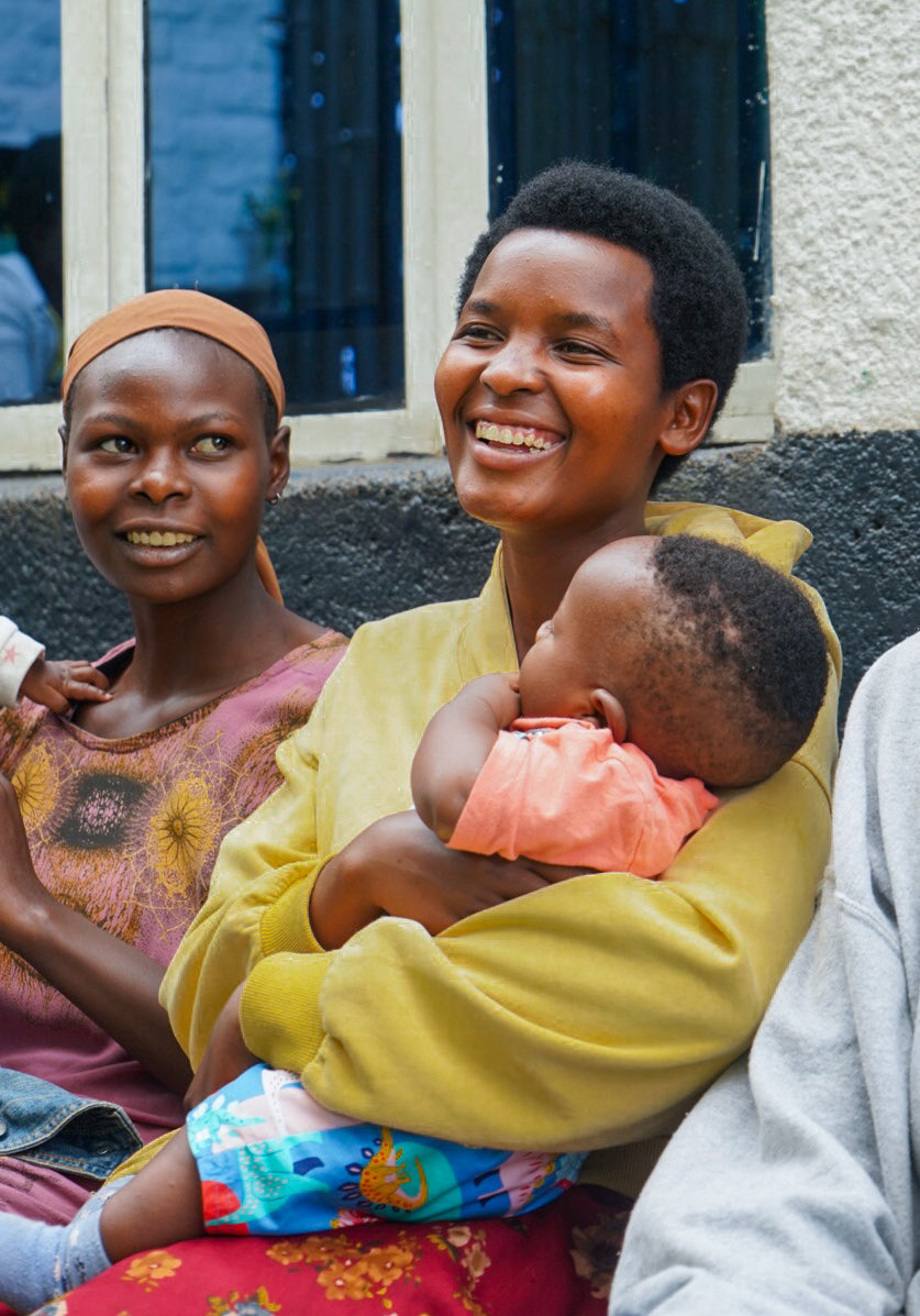 ejoyouthecho's tweet photo. Today, through the ESA Project, we began a journey with teen mothers equipping them with digital skills to tell their stories, promote their businesses, and build a future for themselves and their children.
Empowerment starts with opportunity.
#ESAProject #EjoYouthEcho https://t.co/461ekVfuxA