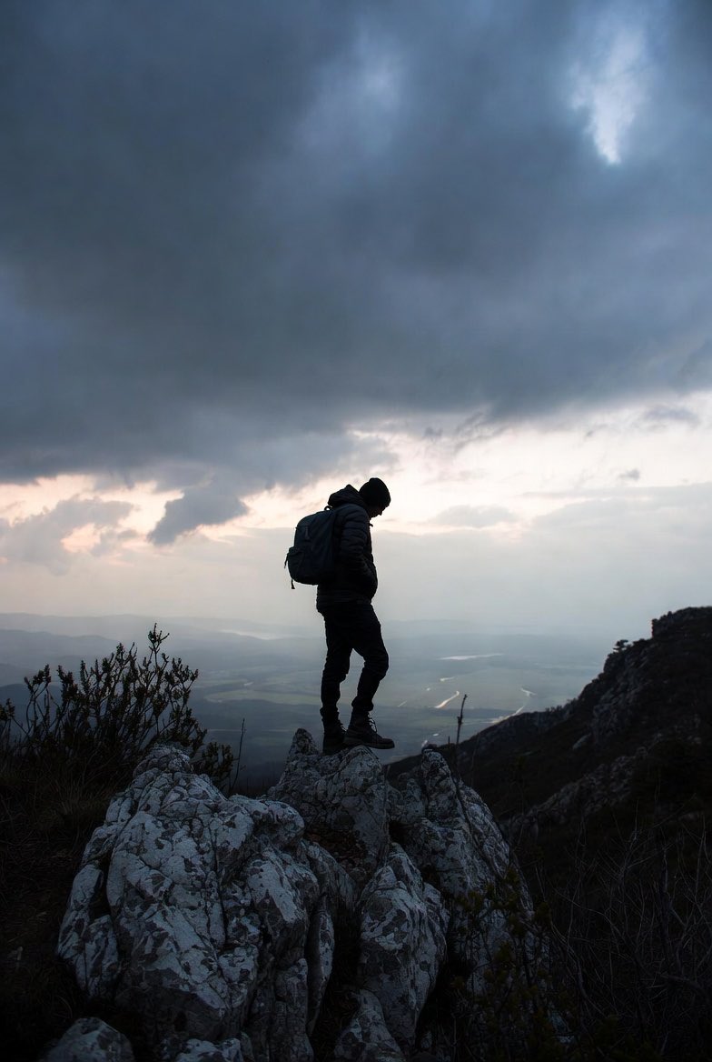 kleverking1's tweet image. Keep showing up even when it feels like nothing’s moving.  
The version of you that’s proud later is created on the days that feel the least inspiring.

GM CT.