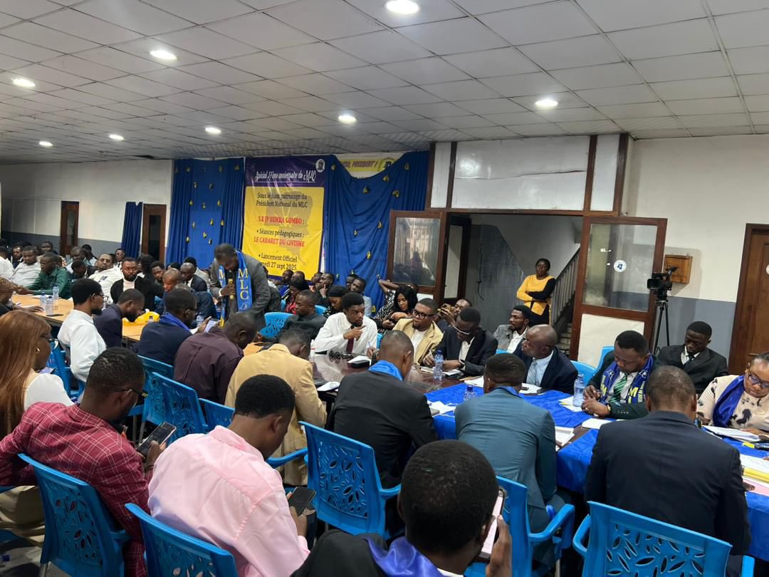 MLC: 1 jeunesse organisée, 1 vision claire
Dimanche 1er février, les jeunes du MLC sous la Présidence de l’Hon <a href="/BolokoleM/">Bolokole Monplaisir</a> ont démontré leur maturité politik à travers ds débats responsables e engagés, consacrés à l’adoption de leur Règlement Intérieur et d lr feuille d route 2026