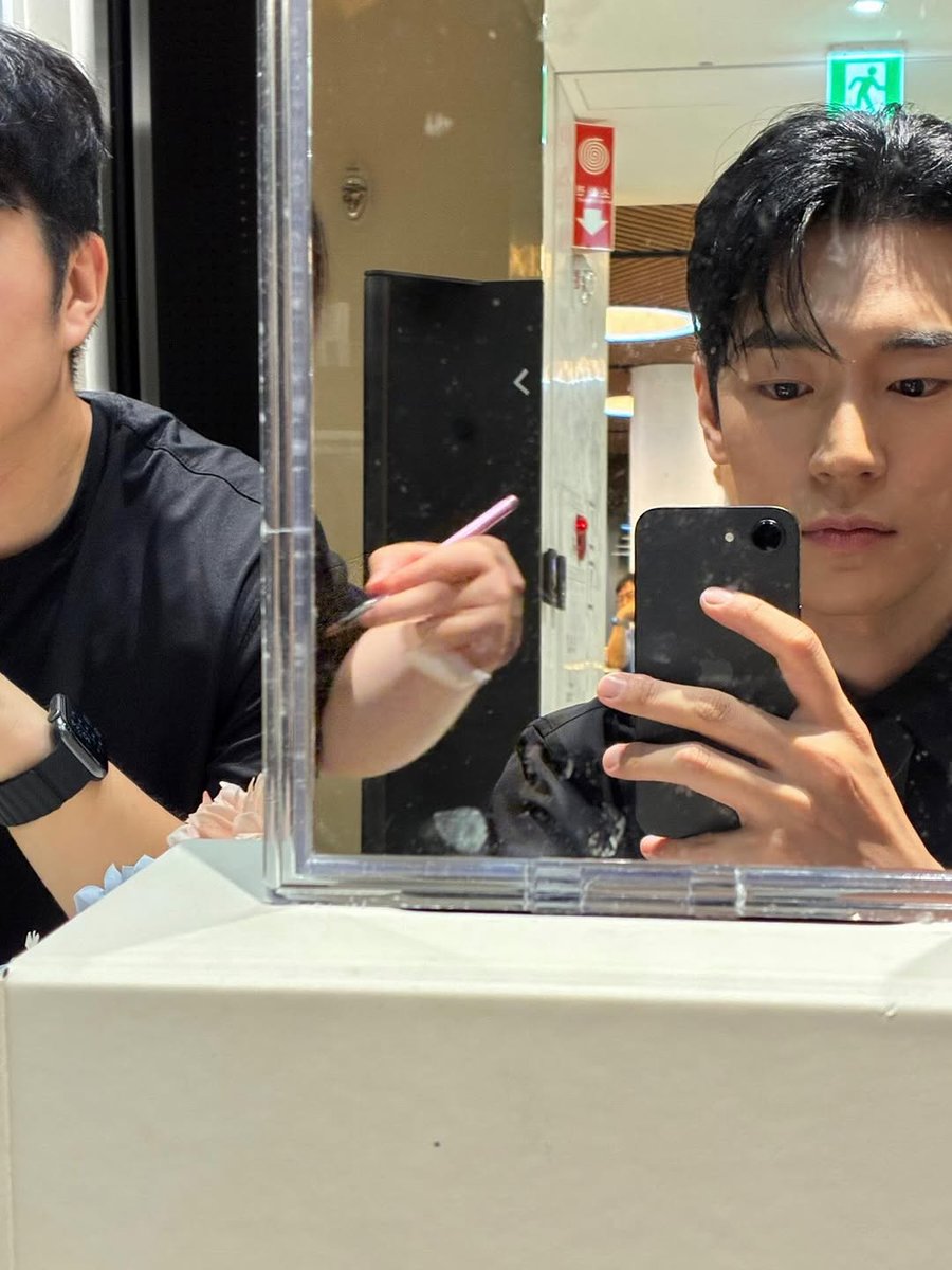 팀장님 용안 미치셨는데요?

#박서함 #parkseoham #PARKSEOHAM