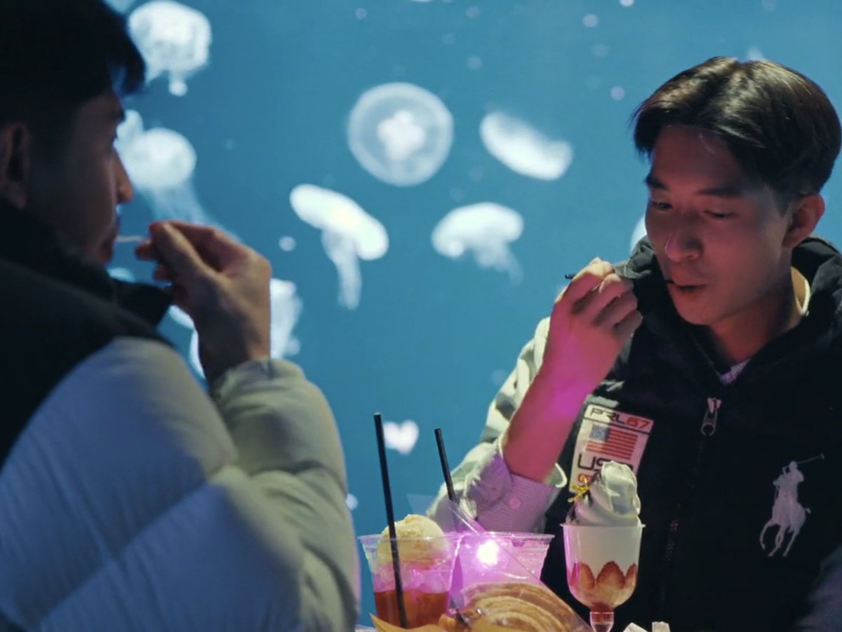 kyuucents's tweet photo. in ep1, bomi mentioned that he wanted pure romance, where they can buy one ice cream and enjoy sharing it and this comes true to life in ep14 🍧💙

#TheBoyfriendSeason2 https://t.co/nGuAc7Omxw