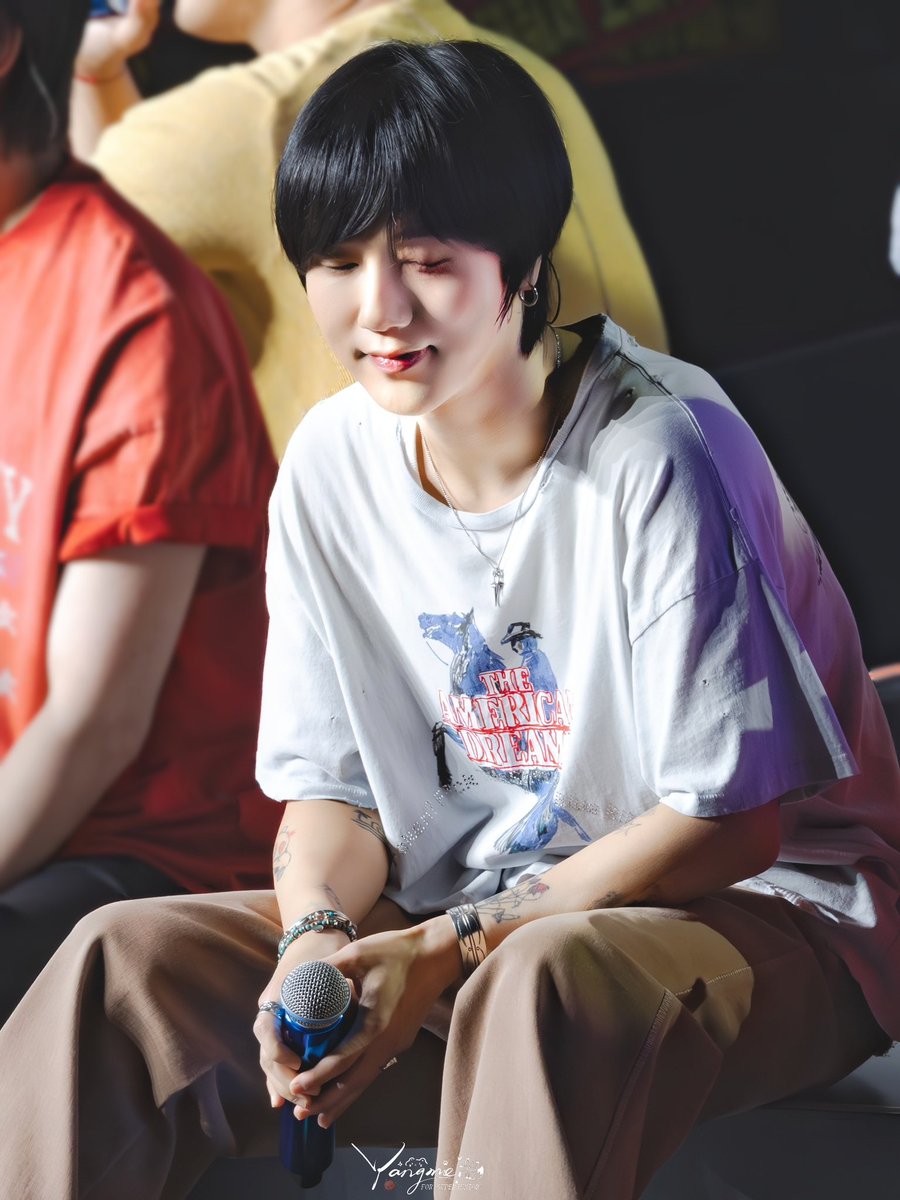 SS10 MACAU D-2
乖乖的
#Yesung 
#艺声
#예성
#イェソン
#SUPERJUNIOR
#SJ 
#SUPERSHOW #SUPERSHOW10  #SS10 #SUPERSHOW10inMACAU #SS10inMacau 
#20th_Anniversary_TOUR