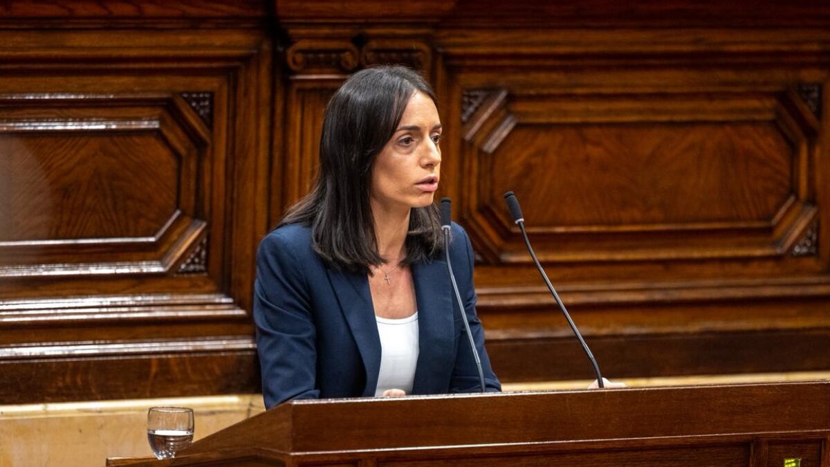 Mónica Lora: "Es inaceptable dejar fuera al barrio más poblado de Matar"

🛣️ 120 millones de inversión… y 0 euros para el barrio más poblado de Mataró.

❌ La Generalitat margina a Cerdanyola en su plan de movilidad.

actualidadpolitica.es/monica-lora-es…